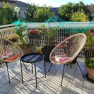  Apartment Charming Duplex With Terrace Historical Center France