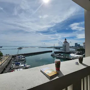  Apartment Straits Quay Marina Penang By Aurorahomes Malaysia